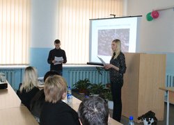 Студенти 5-го та 4-го курсу провели ток-шоу "Акули маркетингу"